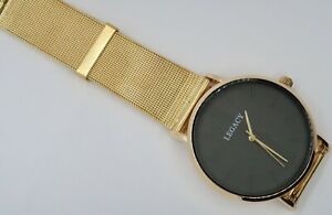 【送料無料】腕時計　gold watch