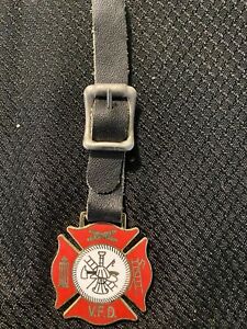 【送料無料】腕時計　ヴィンテージウォッチフォブレザーストラップvintage vfd watch fob w leather strap