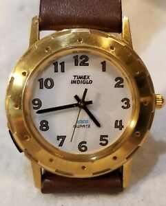 【送料無料】腕時計　タイムスインディグロtimex indiglo wrist watch