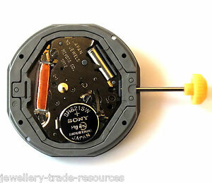 【送料無料】腕時計　ミヨタクォーツウォッチムーブメント genuine miyota 1m12 replacement quartz watch movement 3oc or 6oc date