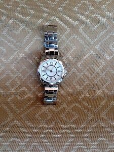 【送料無料】腕時計　ファンシーシルバーウォッチfancy silver watch