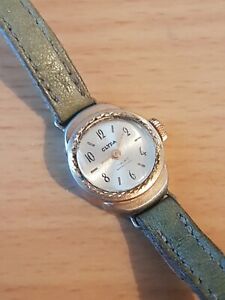 【送料無料】腕時計　モントルメカニークフェムフォンチオンネビエンリレルデクリプチフmontre mecanique femme clyta fonctionne bien lire le descriptif