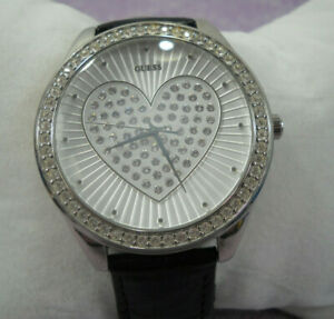 【送料無料】腕時計 ジェストクリスタルラインストーンレディースウーマンズラウンドハートguess crystalrhinestone g85889l wrist watch ladies womans round with heart
