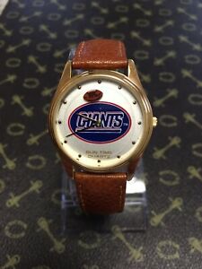 【送料無料】腕時計　ジャイアンツメンズクォートサンタイムズワーキングwrist watch nfl ny giants men’s quarts sun times 1997 nos working, mint