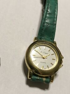 【送料無料】腕時計　ヴィンテージダヴァンチクォーツバッテリーvintage da vanci quartz watch works keeps time battery