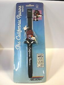 【送料無料】腕時計　カリフォルニアレーズンコレクティブルレトロネルソンプラスチックthe california raisins collectible retro 1988 nelsonic lcd plastic wrist watch