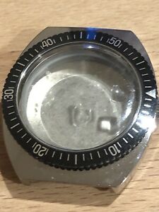 【送料無料】腕時計　ローマーベゼルroamer a 15 rotating bezel 37x42 mm unused