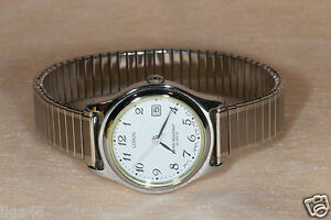 【送料無料】腕時計　モントレフェムロルスmontre femme lorus