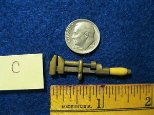 【送料無料】腕時計　ヴィンテージアンティークレンチミニチュアフォブロットvintage antique adjustable wrench miniature watch fob lot c