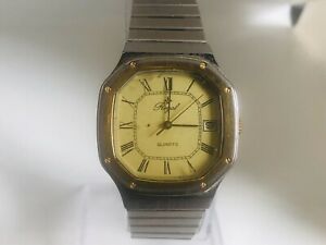 【送料無料】腕時計　ロイヤルクォーツバッテリー1990er royal quartz bicolor hau mit neuer batterie swiss 22,052円