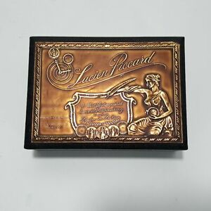 【送料無料】腕時計　ヴィンテージルシアンピカールウォッチジュエリーボックスケースメタルレプスロゴトップvintage lucien piccard watch jewelry box case only metal repousse logo top