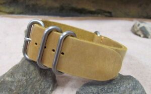 【送料無料】腕時計　?レザーストラップブラッシュドハードウェアストラップthe z4? leather strap w brushed hardware by nato strap co?