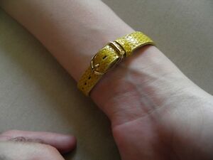 【送料無料】腕時計　ブレスレットエンレザードベルファブリケーションフランセーズ14 mm bracelet en lezard veritable jaune belle fabrication francaise
