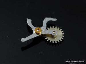 【送料無料】腕時計　バルジュードライビングホイールヴィンテージヴァクマンブライトリングミリタリーvaljoux driving wheel 8135 for vintage cal24 wakmann breitling military