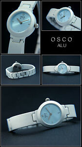 【送料無料】腕時計　ハーフスパンアルミニウムosco damenuhr halbspange komplett aluminium sehr leicht hellblau neu 22,5mm