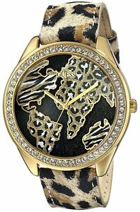 【送料無料】腕時計 プリントゴールドトーンオーバーサイズウォッチguess womens world of treasures animal print goldtone oversized 44mm watch
