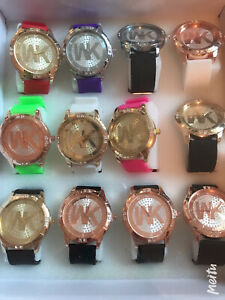 【送料無料】腕時計　クリスタルアクセントミックスカラーウォッチロット lot of 12 pc womens crystal accents mix color watch whole