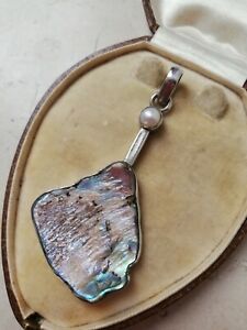 【貨物輸送無料】ウオッチ アワビモダニズムペンダントmodernism substantial silver pendant with abalone and pearllovely statement