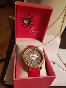 【貨物輸送無料】ウオッチ ベッツィージョンソンハートバーストピンクウォッチbetsey johnson heartburst pink watch nwt