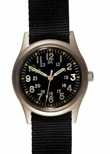 【送料無料】腕時計　ベトナムパターンmilitary industries 1960s70s vietnam war pattern military watch