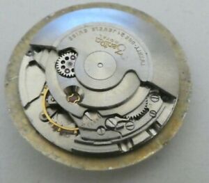 【送料無料】腕時計　ゼントラキャリバーzentra eta automatik uhrwerk kaliber 2451 watch movement for parts k475