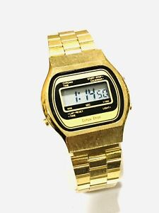 【送料無料】腕時計　ヴィンテージコンプクロオンゴールドトーンクォーツクロノグラフデジタルvintage compu chron goldtone lcd quartz chronograph digital wrist watch238m