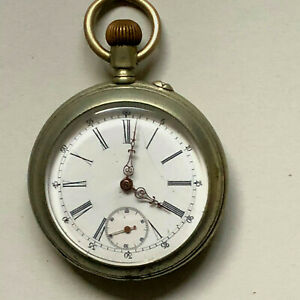 【貨物輸送無料】ウオッチ ランニングブリクtaschenuhr um 1900  mit gravur aus bullau   lauft  uhr mit schutzdoschen