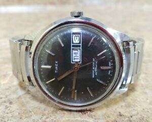 【送料無料】腕時計　ステンレススチールウォッチ*timex 4885110977 automatic daydate stainless steel watch preowned｜hokushin