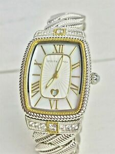 【送料無料】腕時計　ゴールドアクセントジュディスリプカステンレススチールjudith ripka stainless steel watch with gold accents and white crystals｜hokushin
