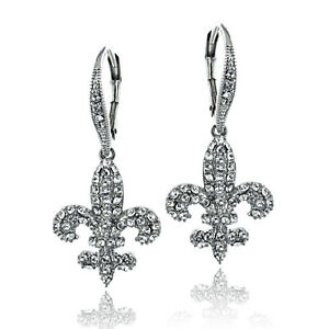 【送料無料】ジュエリー・アクセサリー スワロフスキーリスイヤリングブラスswarovski elements fleur de lis boucles doreilles dormeuses en laiton
