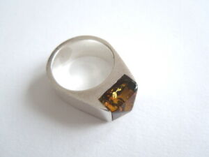 【送料無料】ジュエリー・アクセサリー シルバーリンググランブラウネムピラミッドンアンバー925 bague en argent avec grunbraunem pyramidenformigen ambre 9,6 g gr 51
