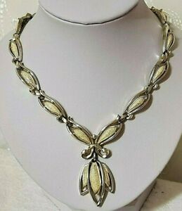 【送料無料】ジュエリー・アクセサリー ビジューヴィンテージネックレスサインサラメタルシルバーカラーホワイトbijou vintage collier signe sarah cov metal couleur argent teinte blanc u150 16,265円