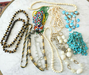 【送料無料】ジュエリー・アクセサリー ネックレスロットlot de 11 colliers fantaisies