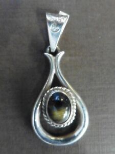 【送料無料】ジュエリー・アクセサリー シルバーヴィンテージティグレボーペンデンティフエイルtres beau pendentif oeil de tigre veritable sur argent vintage 1970