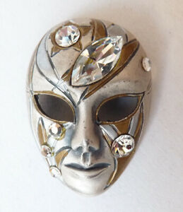 【送料無料】ジュエリー・アクセサリー シルバーメタルラインストーンカーニバルマスクブローチbroche masque de carnaval en metal argente et strass