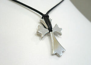 【送料無料】ジュエリー・アクセサリー シルバーペンダントネックレスクロスcollier pendentif argent 925 croix