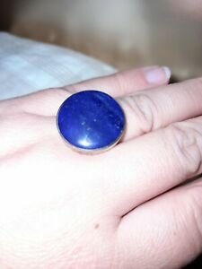 【送料無料】ジュエリー・アクセサリー ラピスラズリヴィンテージシルバーカボションリングbague vintage en argent et cabochon de lapislazuli