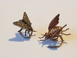 【貨物輸送無料】宝飾品・佩び物 ピンハエロットlot de 2 anciennes broches mouches en argent et metal