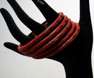 【貨物輸送無料】宝飾品・佩び物 レッドチャイナラスクブレスレットbracelets en laque de chine rouge
