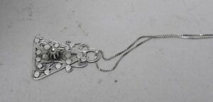 【貨物輸送無料】宝飾品・佩び物 コリアーベルベレcollier berbere
