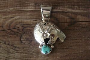 【送料無料】ジュエリー・アクセサリー ナバホシルバースターリングターコイズアルケベアペンダントnavajo argent sterling turquoise arque ours pendentifs