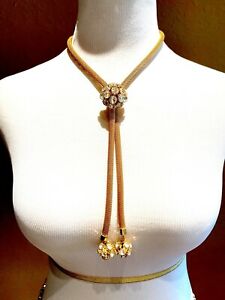 【貨物輸送無料】宝飾品・佩び物 ゴールデンメイルボロポンクリスタルネックレスストラスピンスイヤリングセットetonnant dore maille bolo pom collier cristal strass pince earrings set