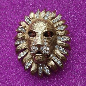 【貨物輸送無料】宝飾品・付属品 アットウッドソーヤーヴィンテージブローチライオンヘッドラインストーンラインストーンbroche attwood and sawyer vintage aamp;s uk tete de lion rhinestone strass bijou