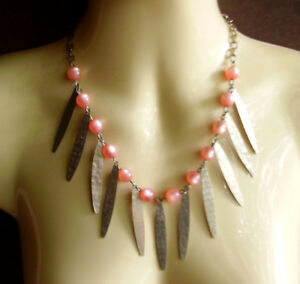 【貨物輸送無料】宝飾品・佩び物 ヴィンテージネックレスメタルアンドレジンj236  collier  authentique vintage 70s  metal et resine