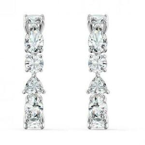 【貨物輸送無料】宝飾品・付属品 オレッキーニスワロフスキードナレガメタリカアルジェントorecchini swarovski donna 5563322 lega metallica argento