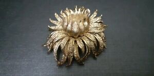 【送料無料】ジュエリー・アクセサリー ヒマワリブローチフラワーゴールドメタルebroche ancienne tournesol fleur metal dore xxeme