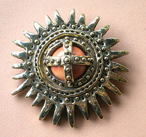 【送料無料】ジュエリー・アクセサリー ビッグブローチサンレジンドリーサイン968   grosse broche soleil resine doree  signe tmb