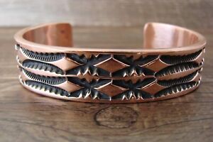 【送料無料】ジュエリー・アクセサリー ナバホジュエリーメインスタンプブレスレットジェロルドnavajo bijoux main estampe cuivre bracelet en jerrold