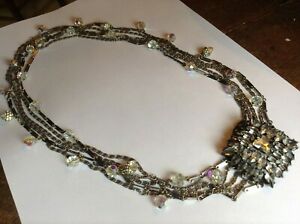 【送料無料】ジュエリー・アクセサリー クリスタルカットネックレスcollier 5 rangs cristal taille