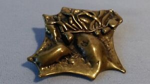 【貨物輸送無料】宝飾品・添え物 アーティストインセジョレッドブロッシュancienne broche bijoux dartistes 1970 a decor abstrait